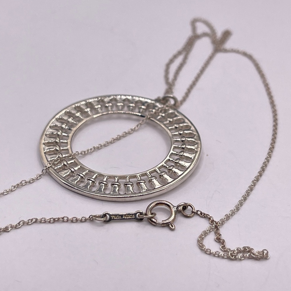 Tiffany & Co. Circle Paloma Picasso Necklace - Picture 6 of 8
